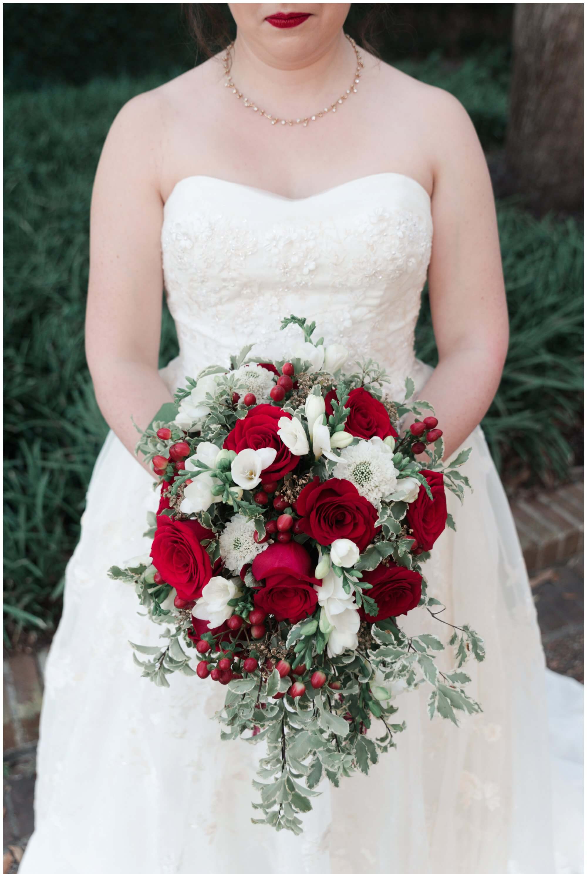 wedding flowers at Rice University in Houston Texas by Swish and Click Photography