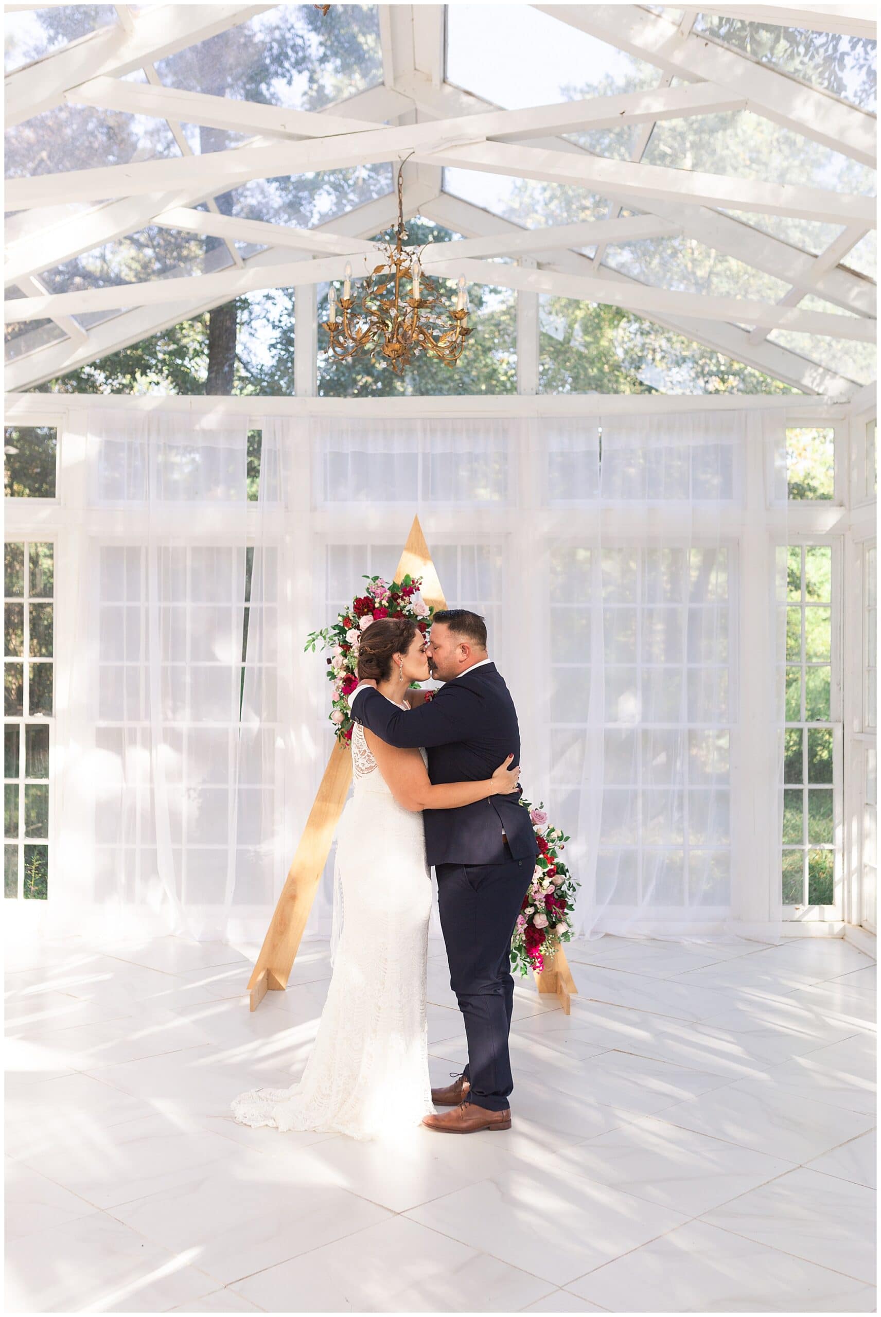 Oak Atelier elopement first kiss captured by Swish and Click Photography in Houston Texas