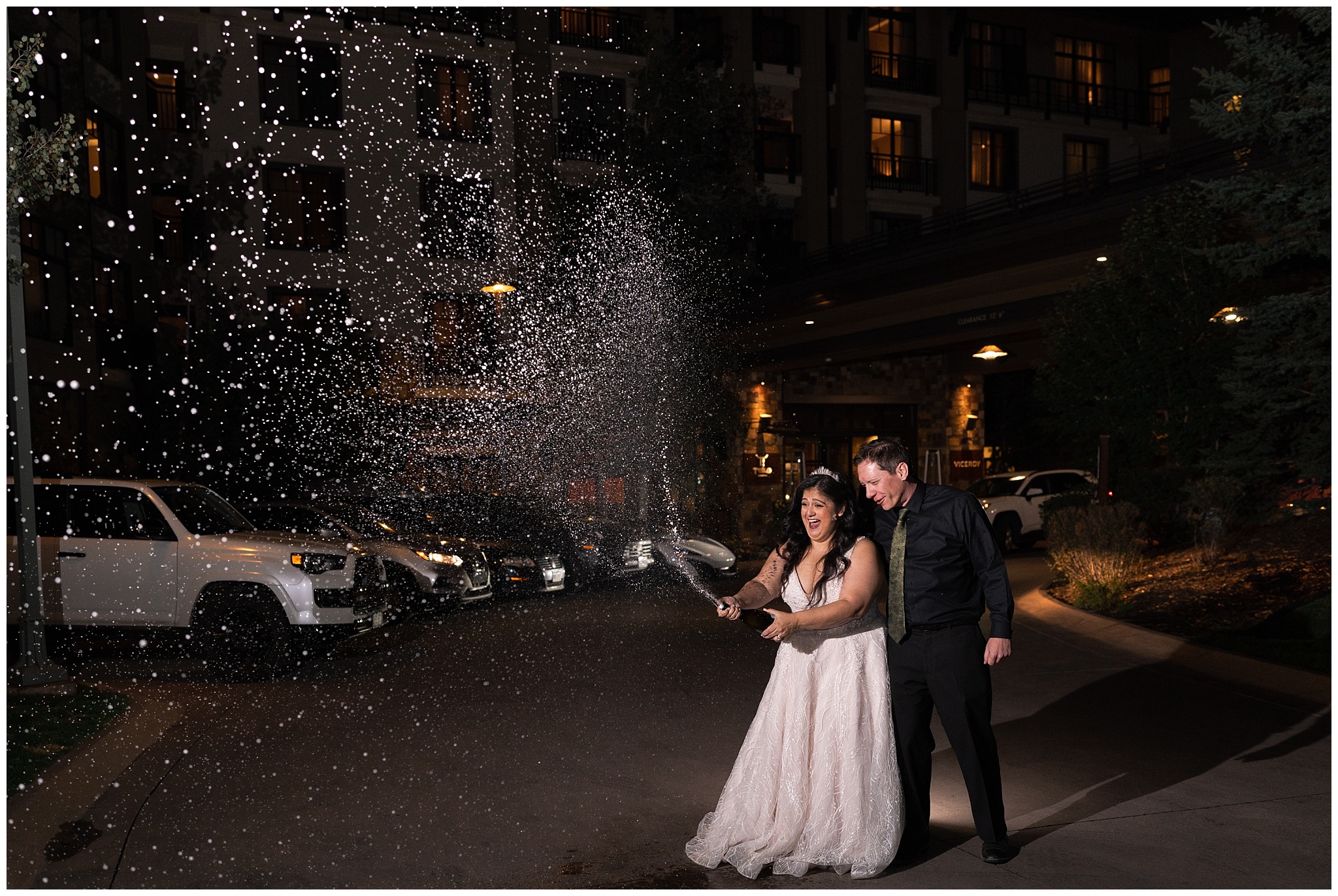 champagne opening in snowmass village by Houston wedding photographer Swish and Click Photography