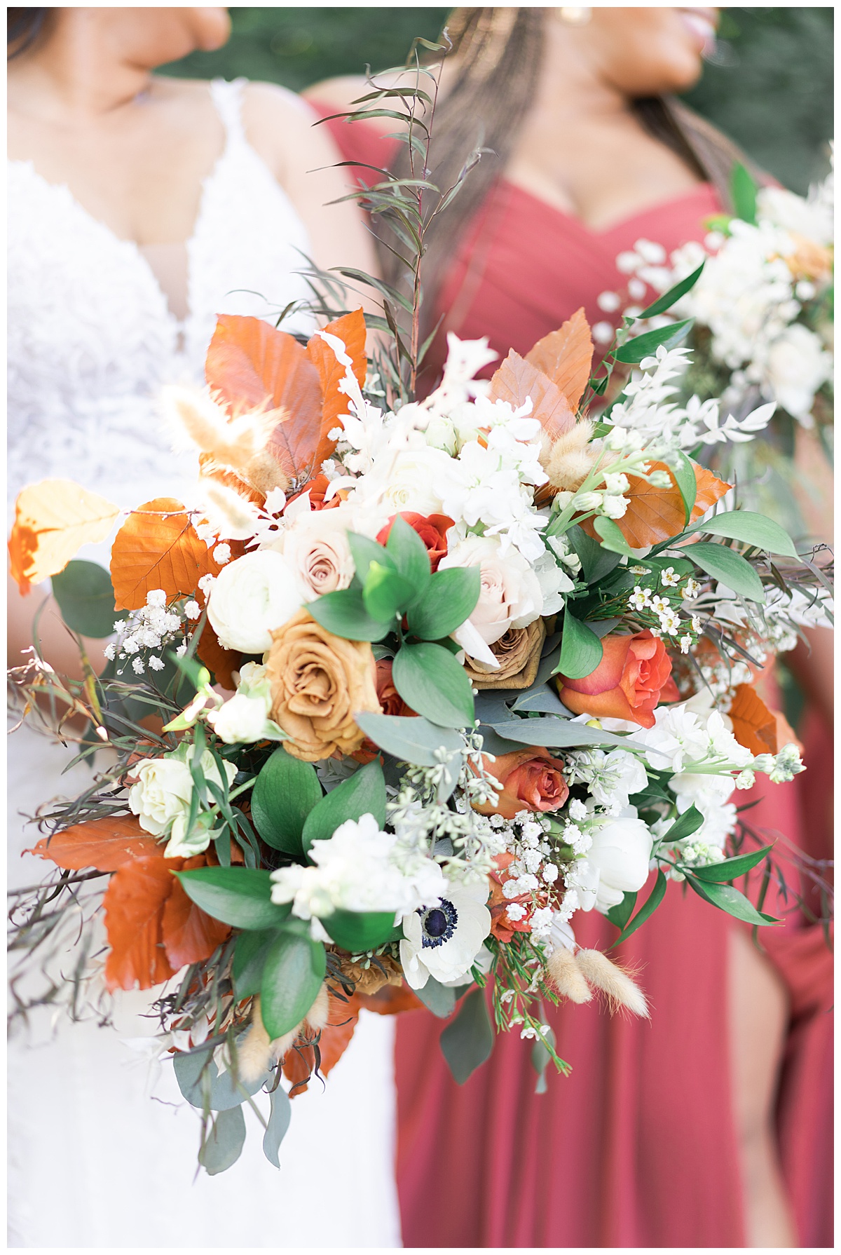 Beautiful bridal bouquet for Swish & Click Photography