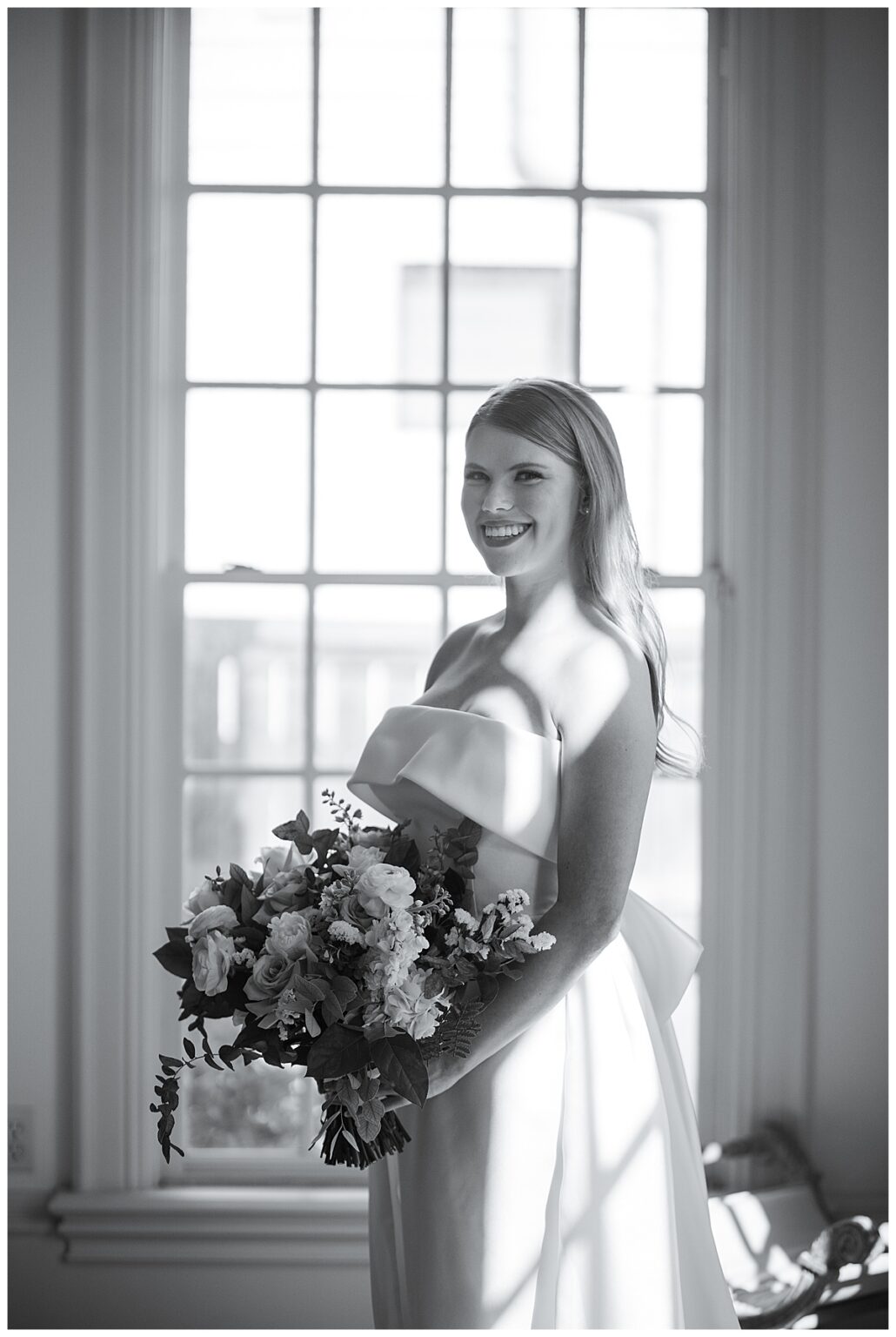Stunning Bridal Portraits at The Creative Chateau Houston’s Best