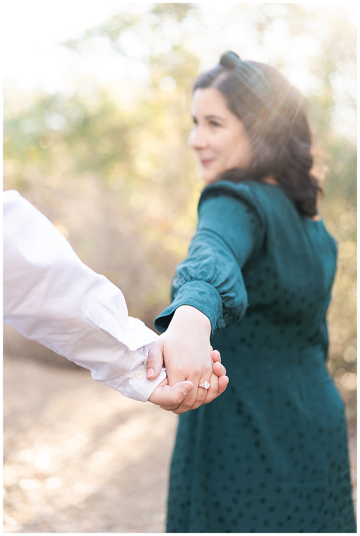 Stunning engagement ring during Ninfa’s Engagement Session