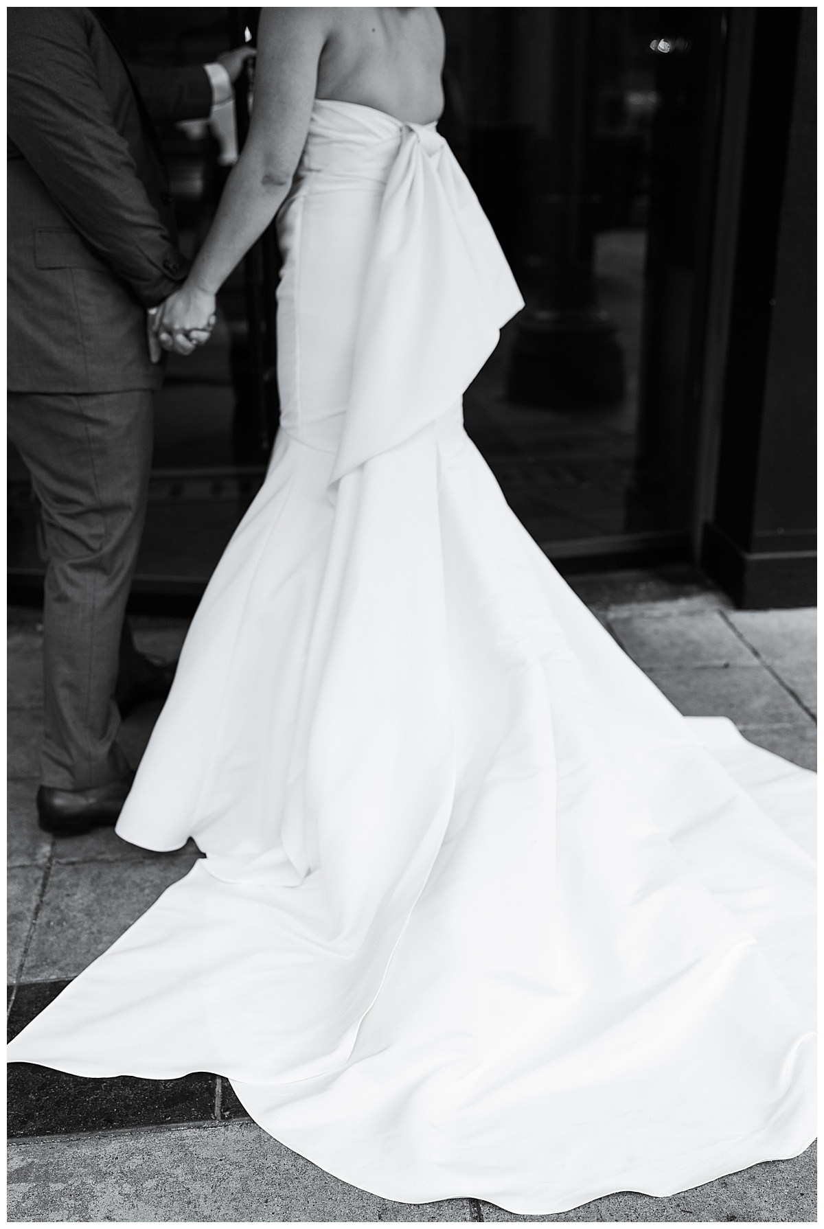 Stunning bridal gown for Houston’s Best Wedding Photographers