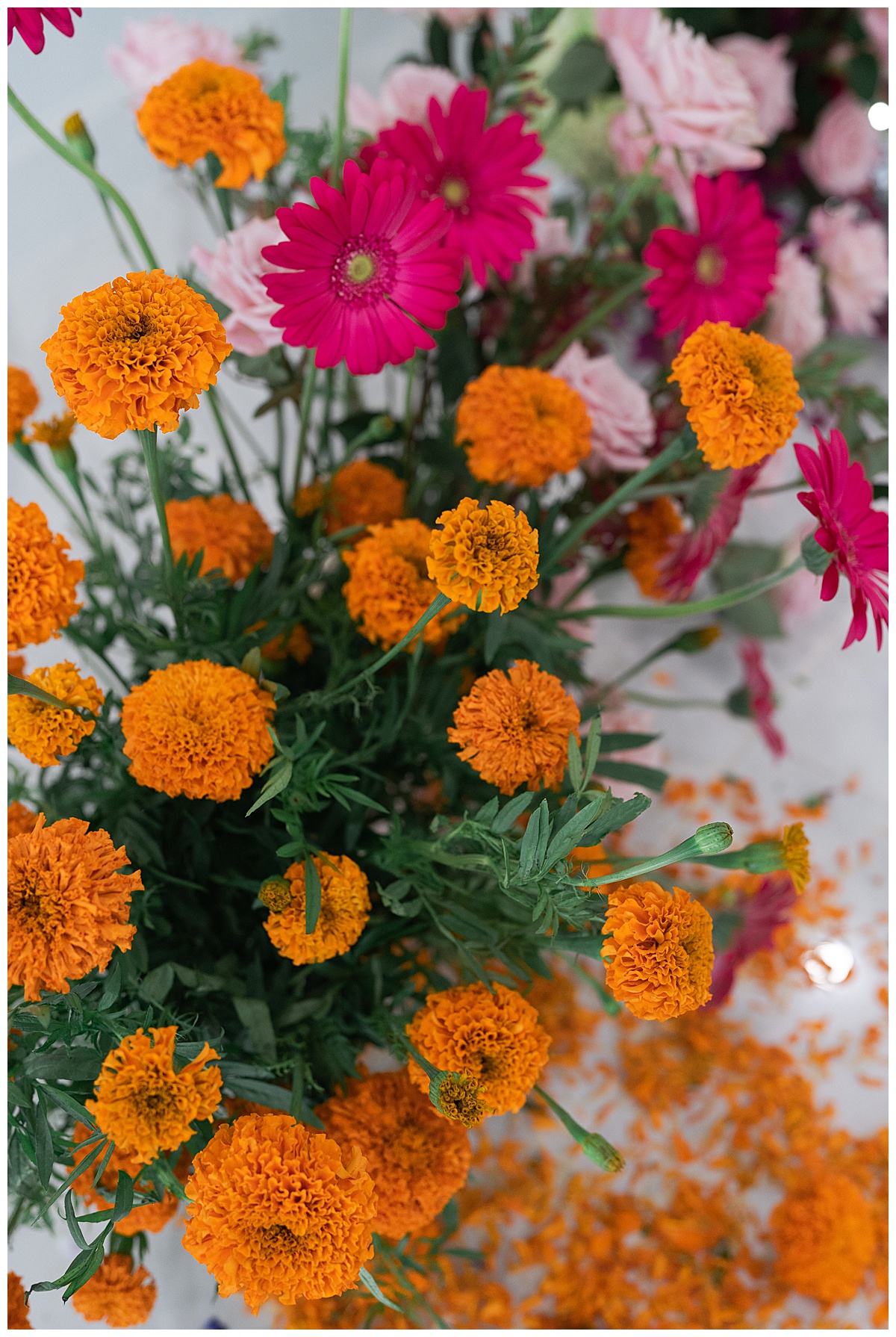 Bright orange florals for Houston’s Best Wedding Photographers