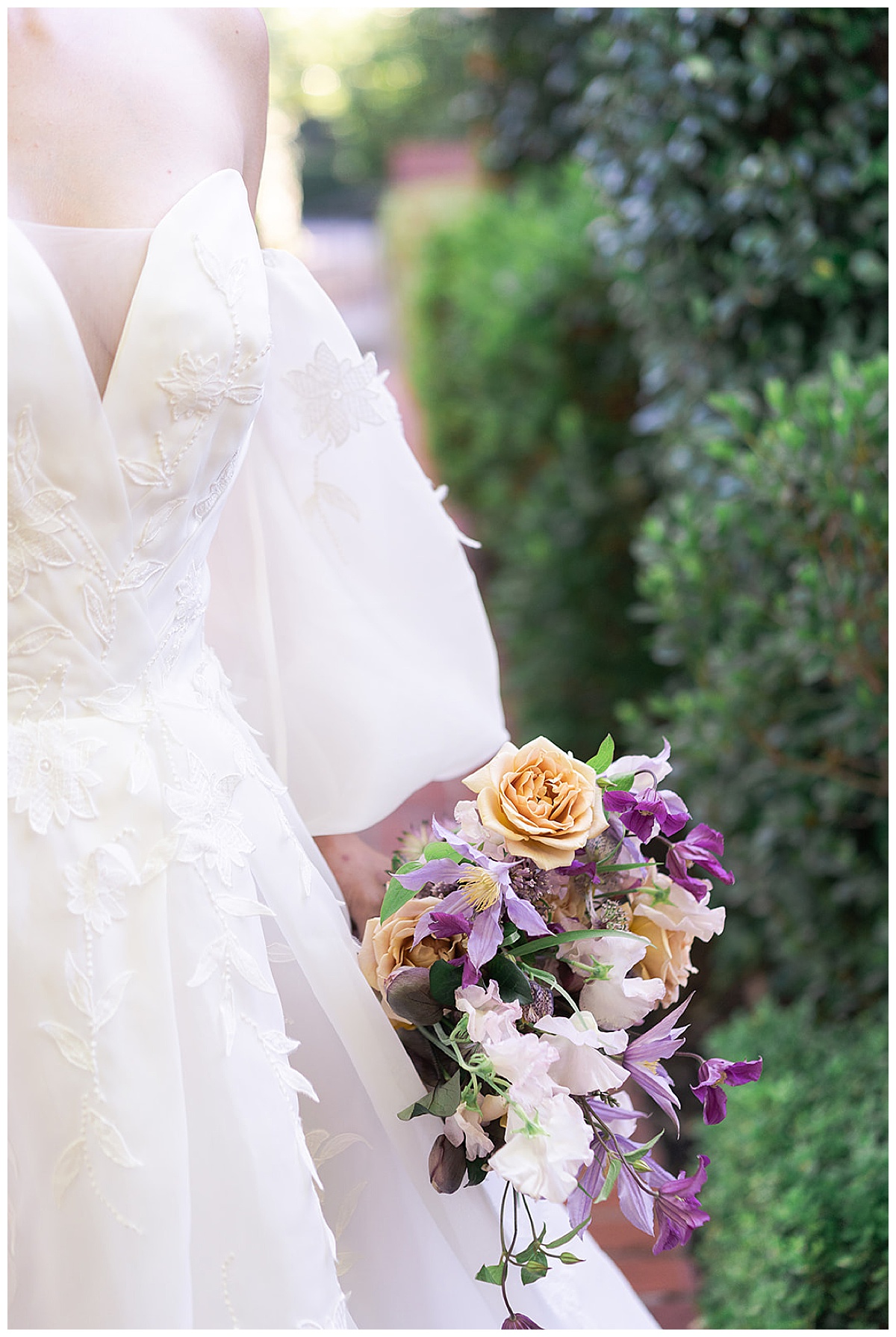 Colorful wedding bouquet for Swish & Click Photography