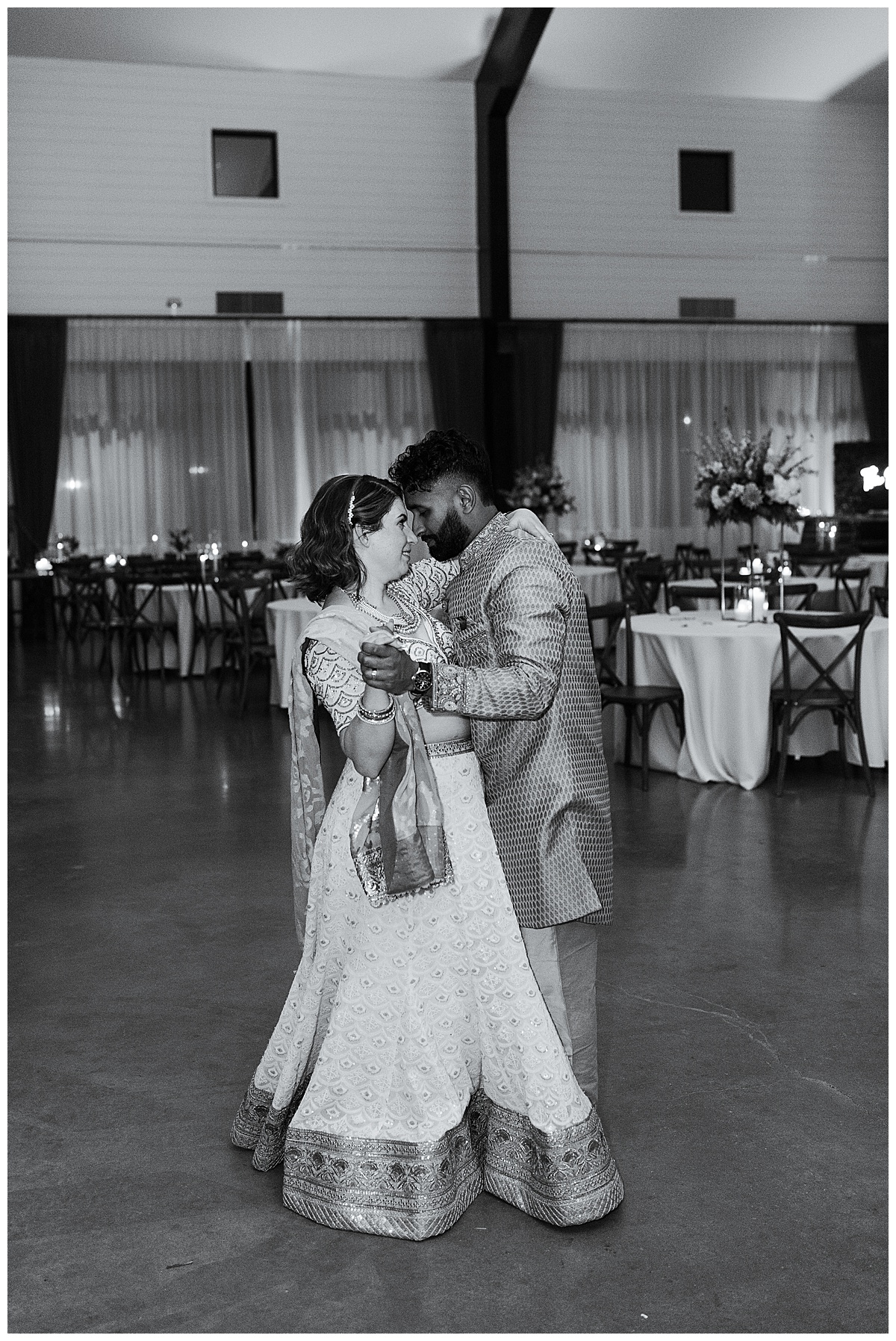 Couple share their last dance together for Swish & Click Photography