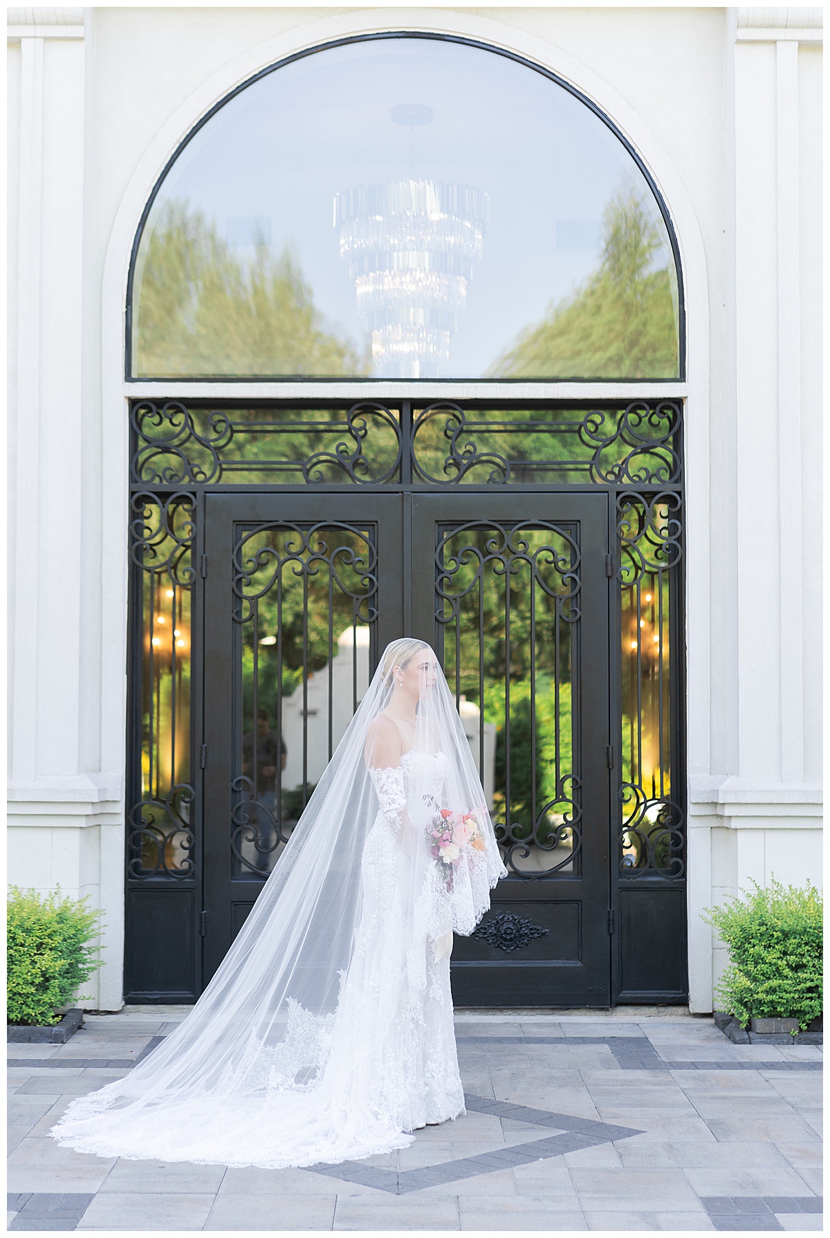 Bride walks into wedding venue by Peach Orchard Wedding Photographer