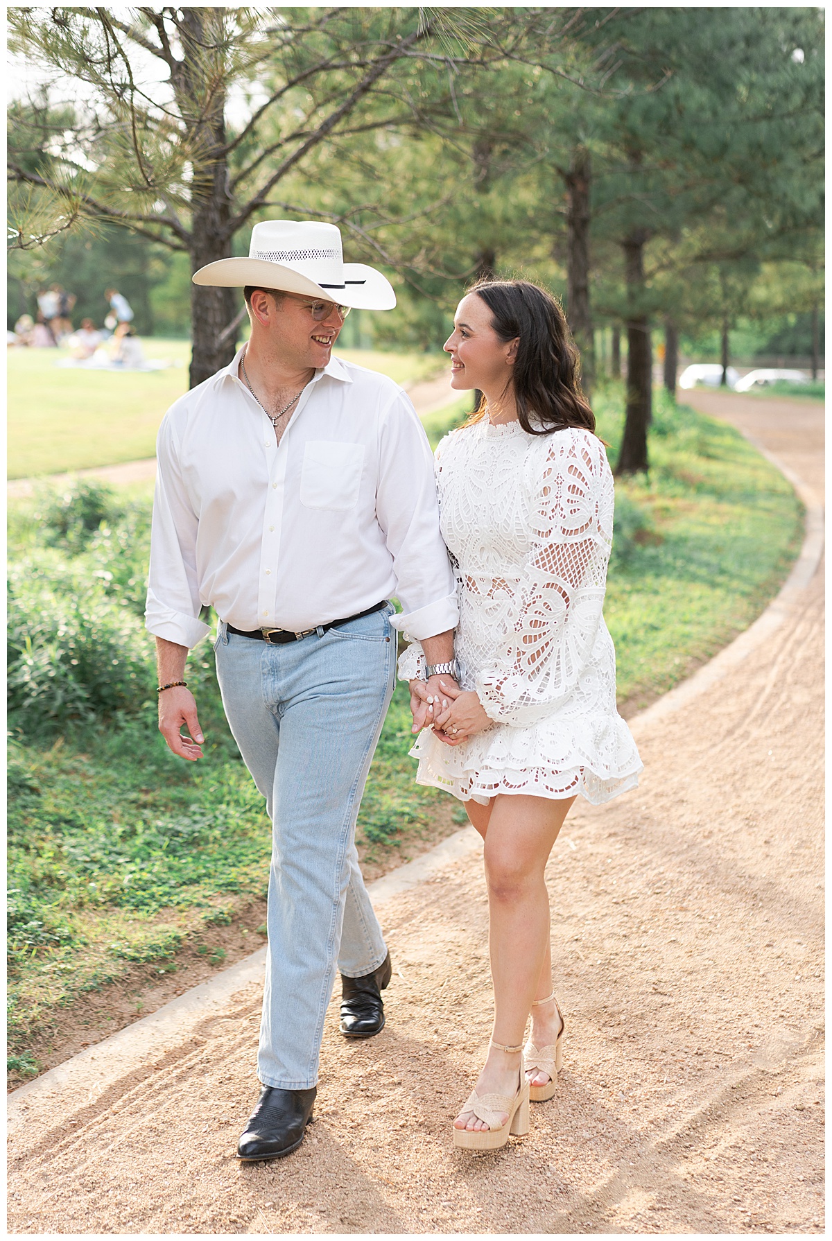 Couple hold each other close for their Eleanor Tinsley Park Engagement Session