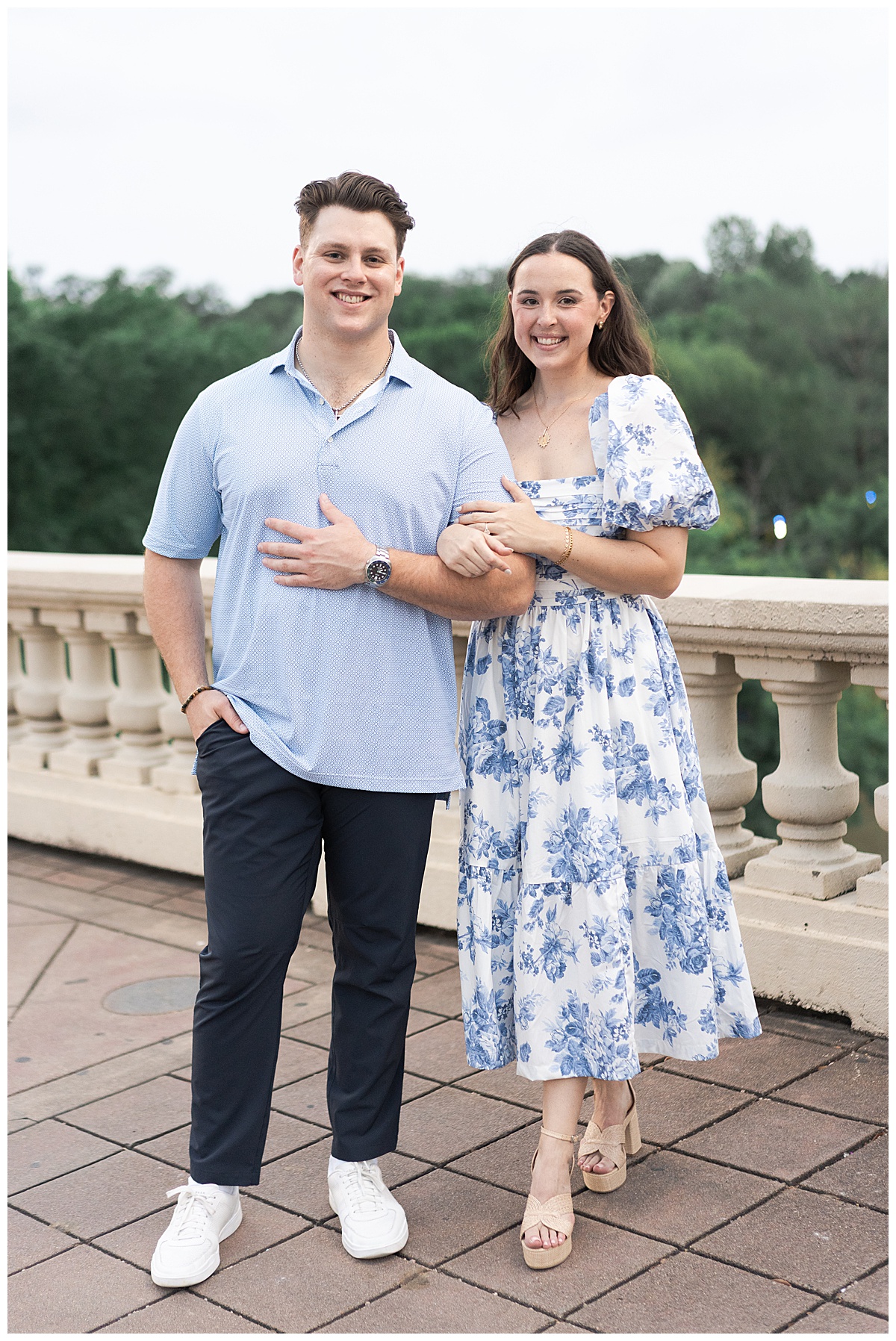 couple hold each other close during their Eleanor Tinsley Park Engagement Session