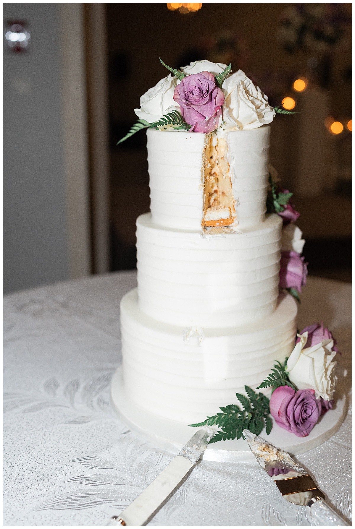 Wedding cake for Toronto Wedding Photographer